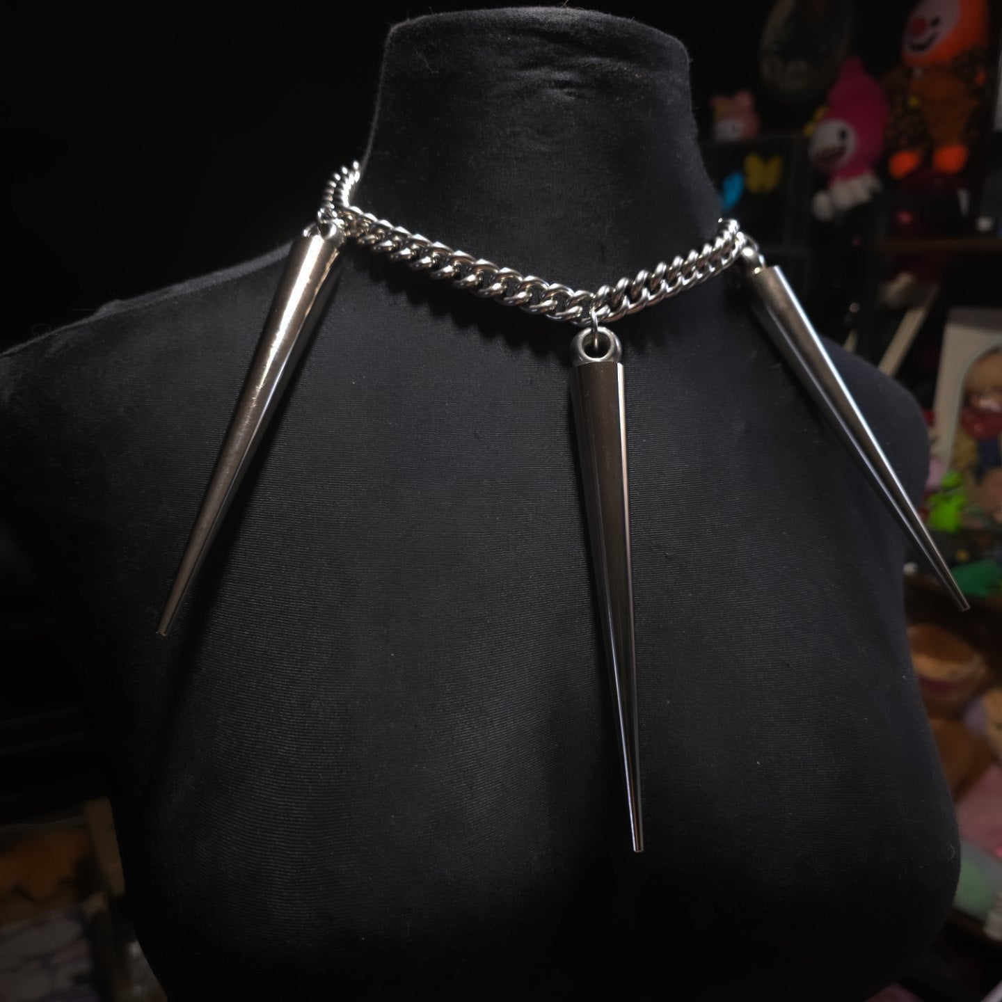 Tri spike
