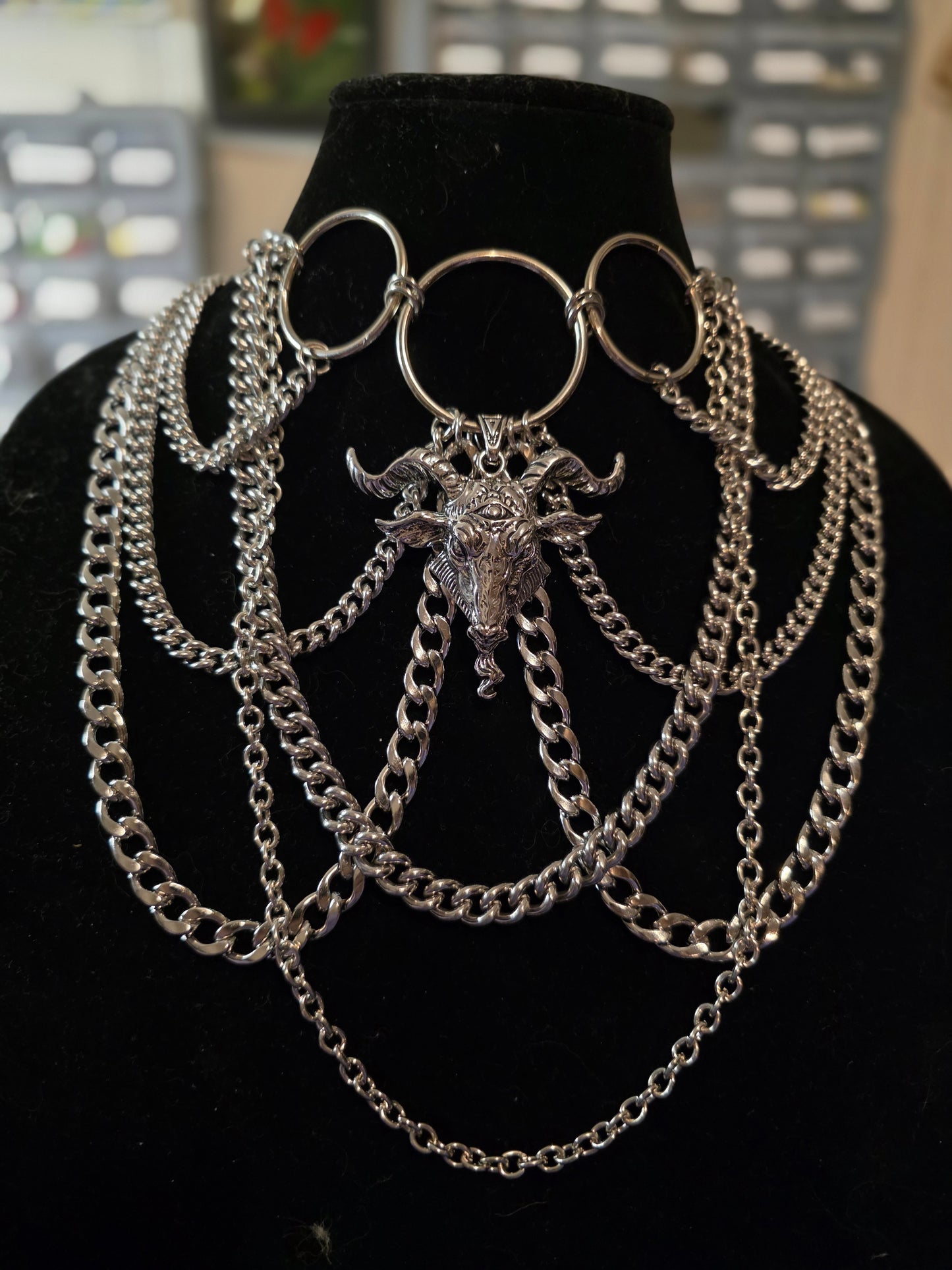Satanic Choker