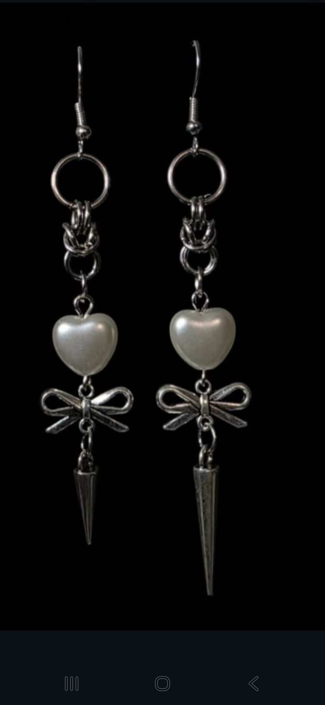 Bow pearl earrings