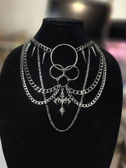 Layered Cross and Spike Choker