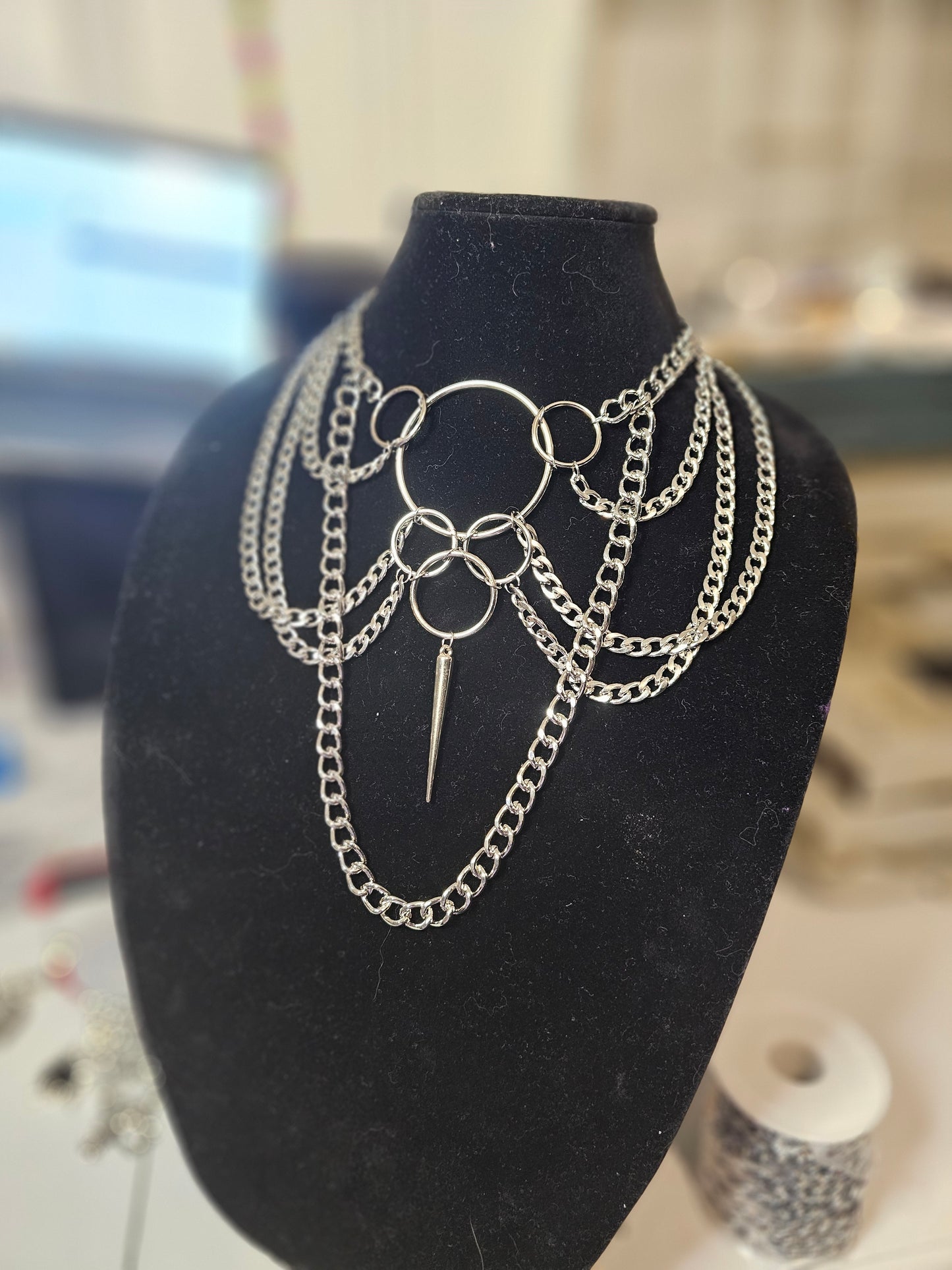 O Ring Spike Chain Choker