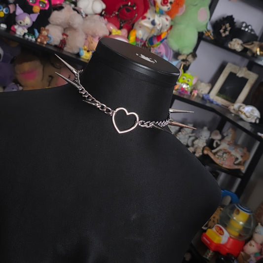 XL Spike Heart Choker