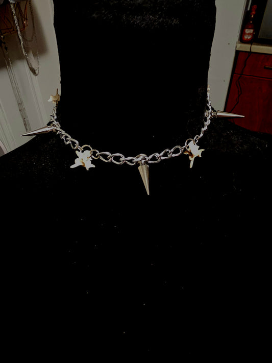 Bone Spike Collar