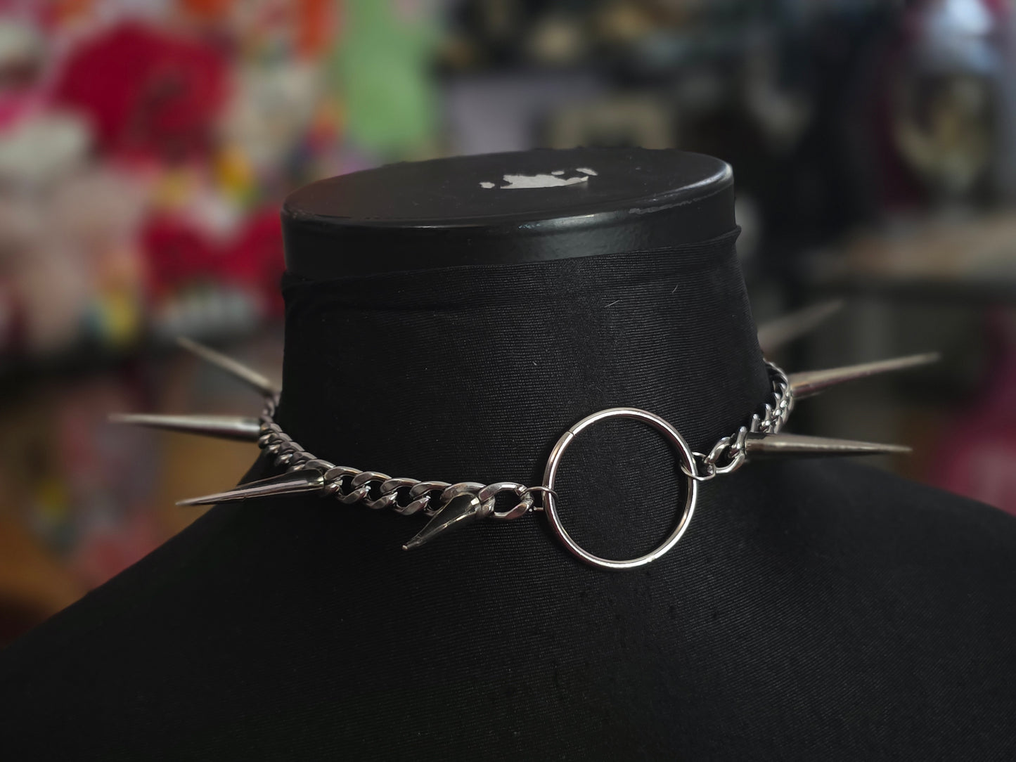 XL Spike O Ring Choker
