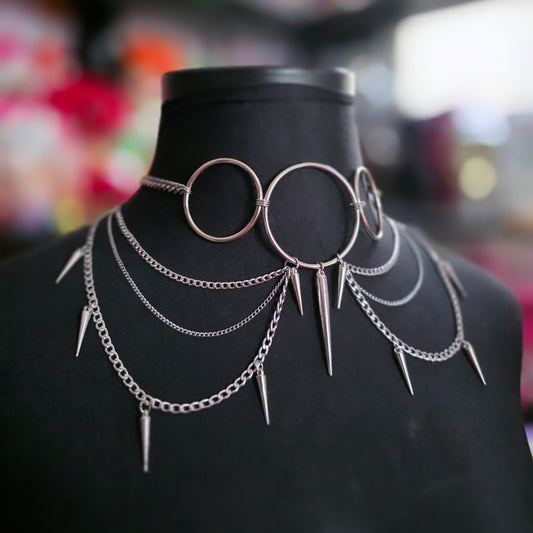 Hanging Lace Choker